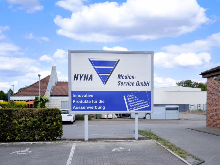 freistehende-Doppelgroßflaeche-01