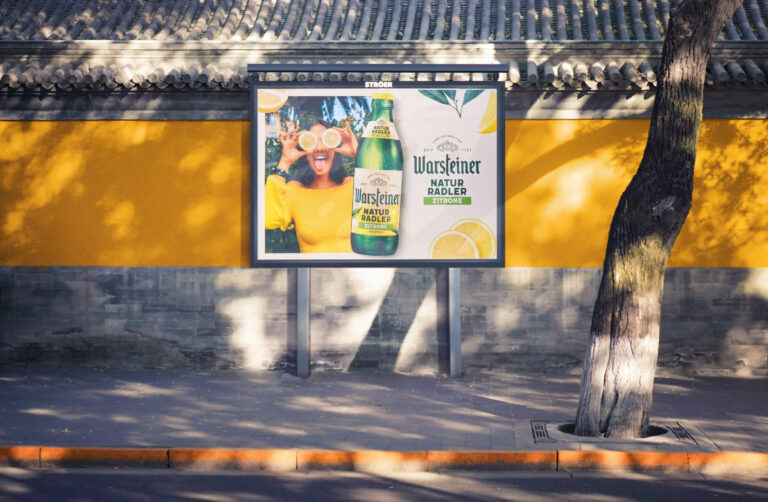 Freistehende Großfläche